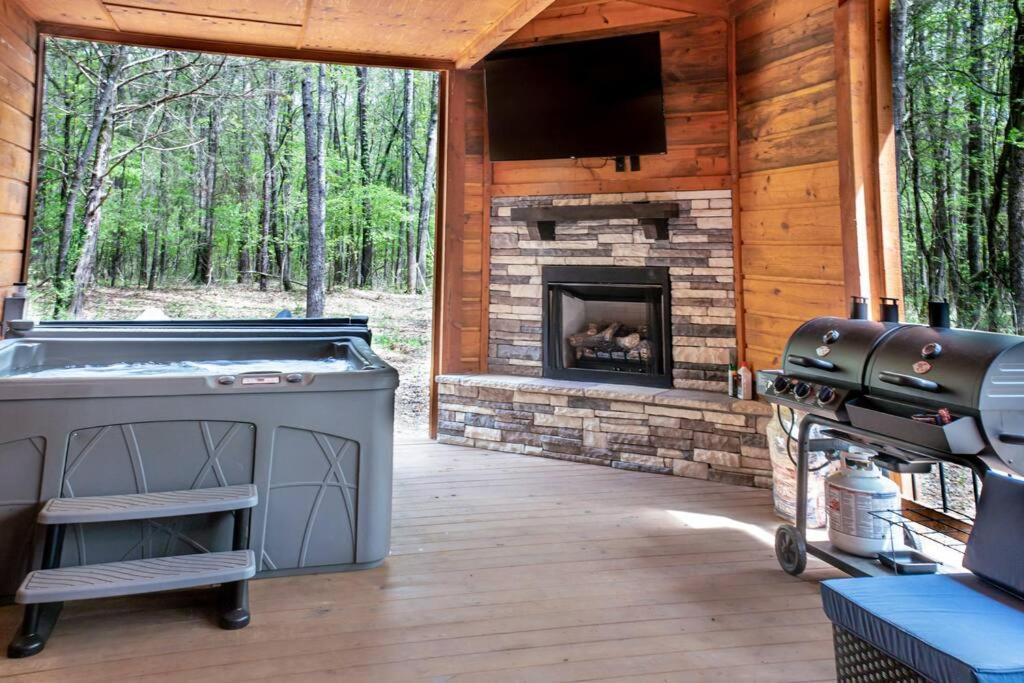 The Secluded Reset Button Cabin Broken Bow Εξωτερικό φωτογραφία